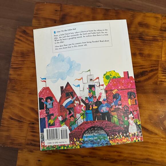 Vintage 1993 Eric Carle The Hole In The Dike Paperback Book - Picture 8 of 9